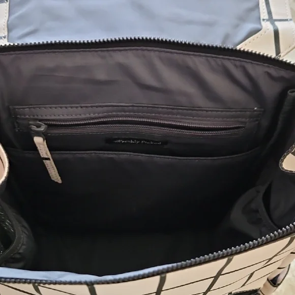 Freshly Picked Classic Mini Backpack Diaper Bag - Picture 3 of 7